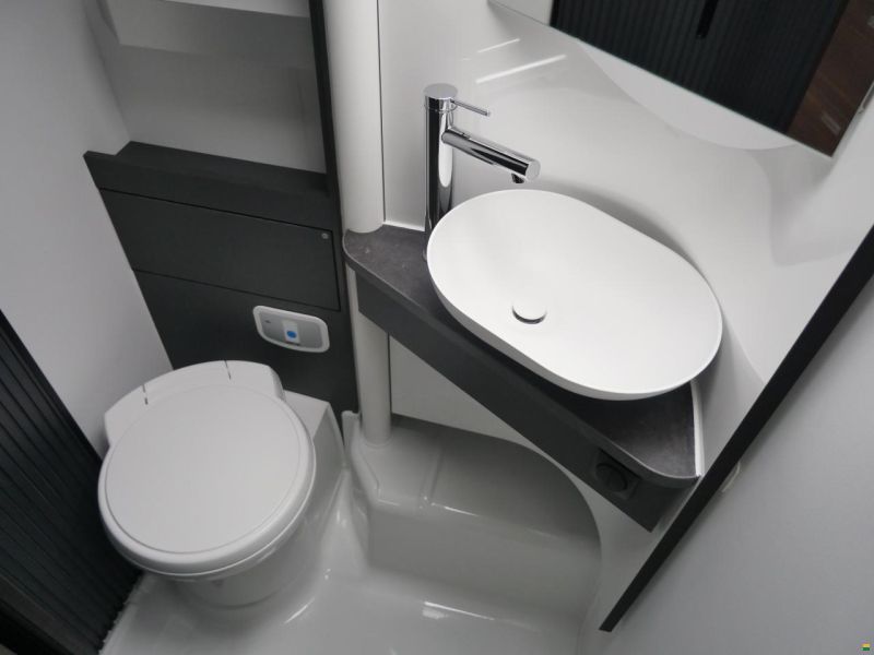 Adria Compact Supreme DL | 2027