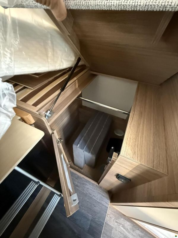 Knaus Van TI 650 MEG