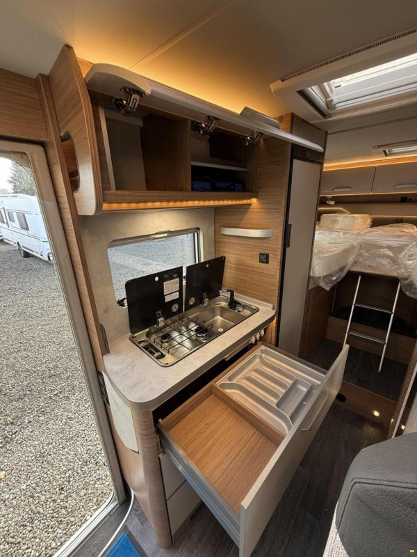 Knaus Van TI 650 MEG