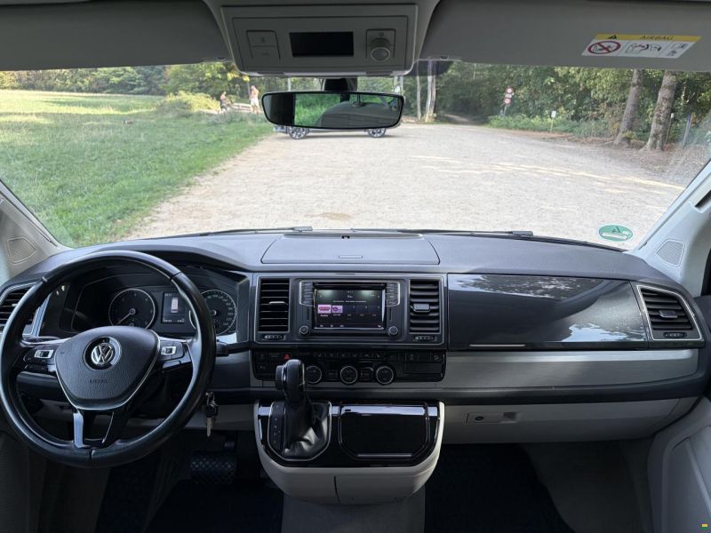 VW Bus T6