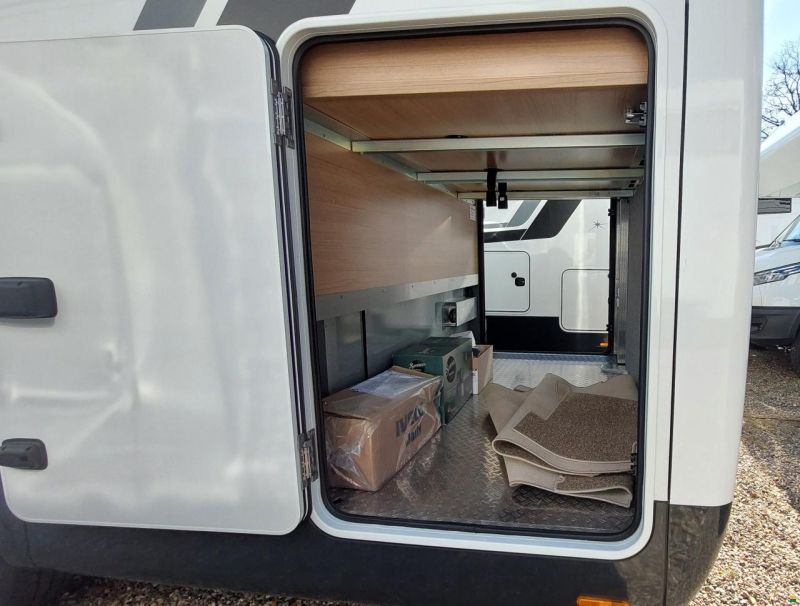 Iveco Phoenix 8000 BMRS LG Maxi-Alkoven