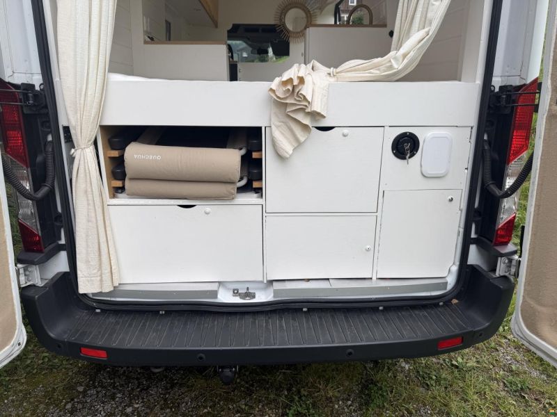Ford Transit L3H2