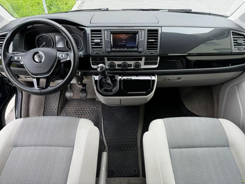 Volkswagen T6 Multivan 2.0 TDI Highline