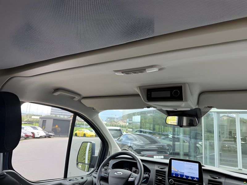 Ford Transit C Nugget 320L1