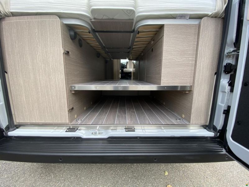 Roller Team Livingstone DUO Adv., Fiat 180PS Automat