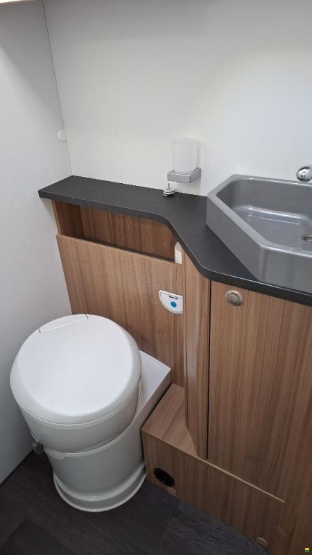 Sun Living S70 SP