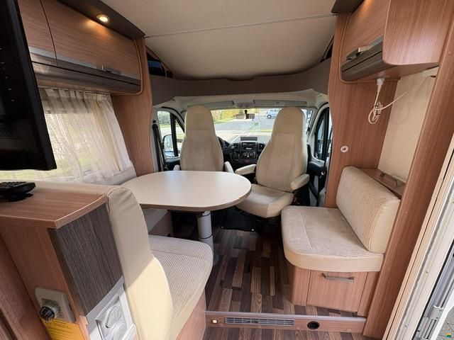 Knaus Sky TI 650 MEG