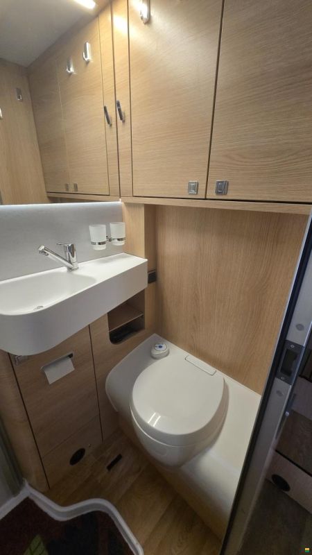 Hymer BMC 600 I white line édition