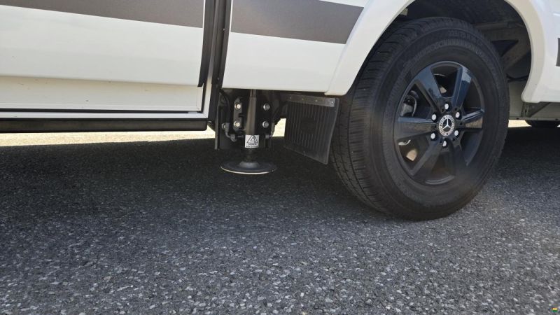 Hymer BMC 600 I white line édition