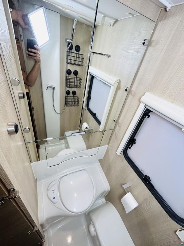 Adria Adora 542 UL