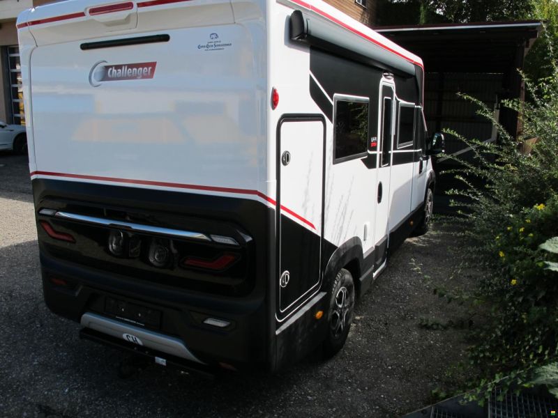 Challenger X250