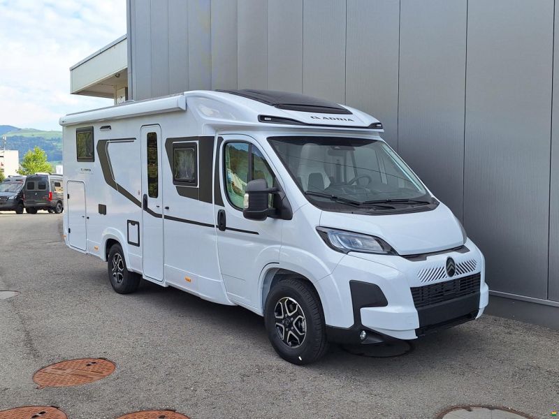 Adria Compact Select DL