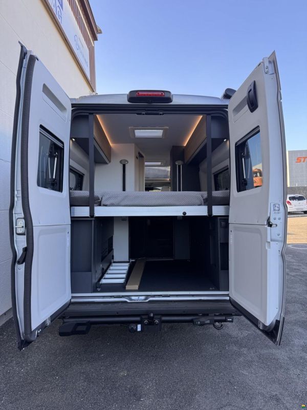 Adria Twin Select 640 SGX Swiss Edition
