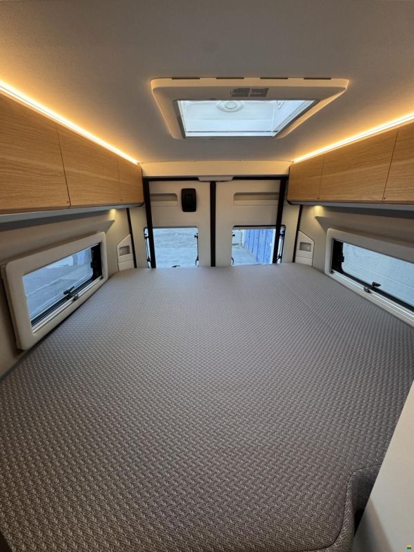 Adria Twin Select 640 SGX Swiss Edition