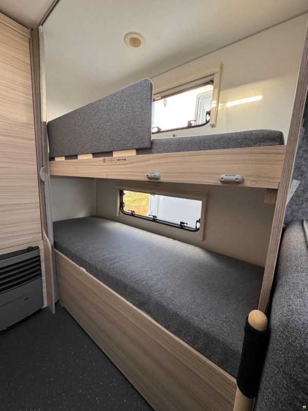 Adria Altea 552 PK Swiss Edition