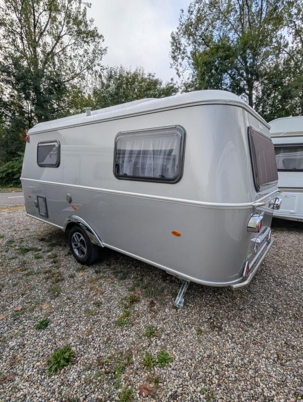 Eriba Touring 542 Silver Edition
