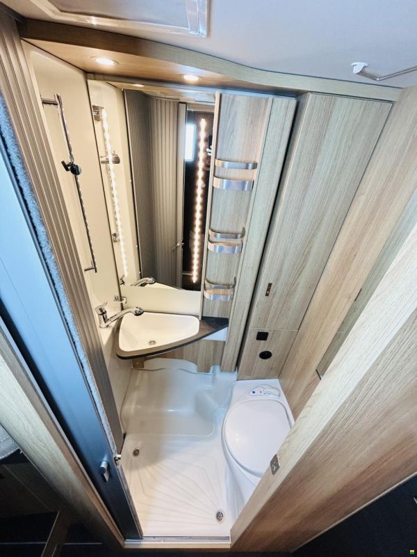 Knaus Sky Ti 650 Platinum