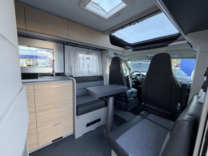 Adria Compact Select DL