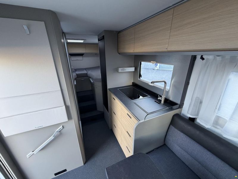 Adria Compact Select DL