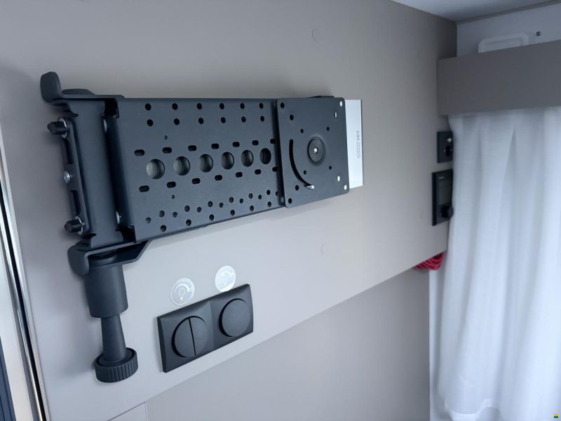 Adria Compact Select DL