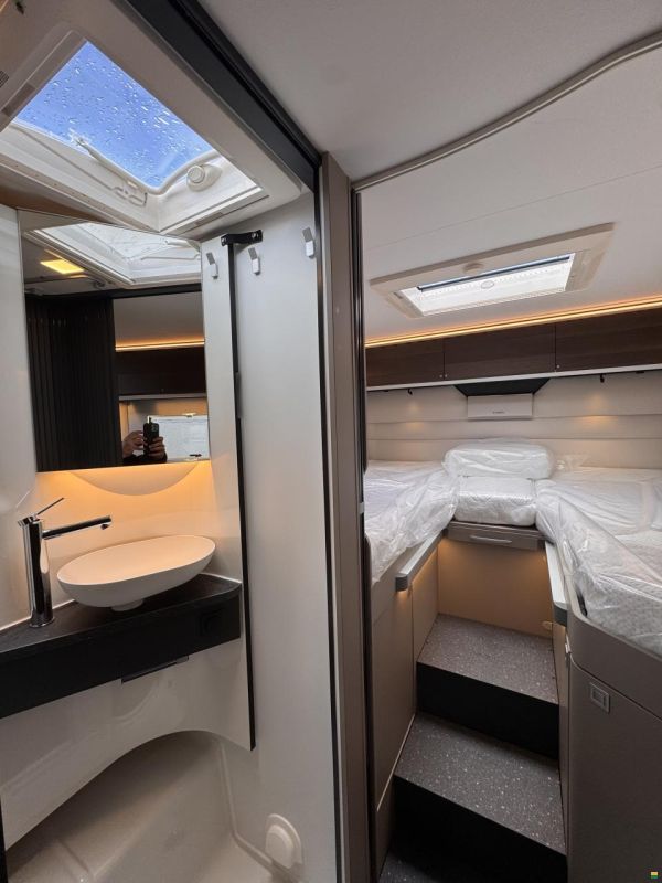 Adria Compact Supreme DL