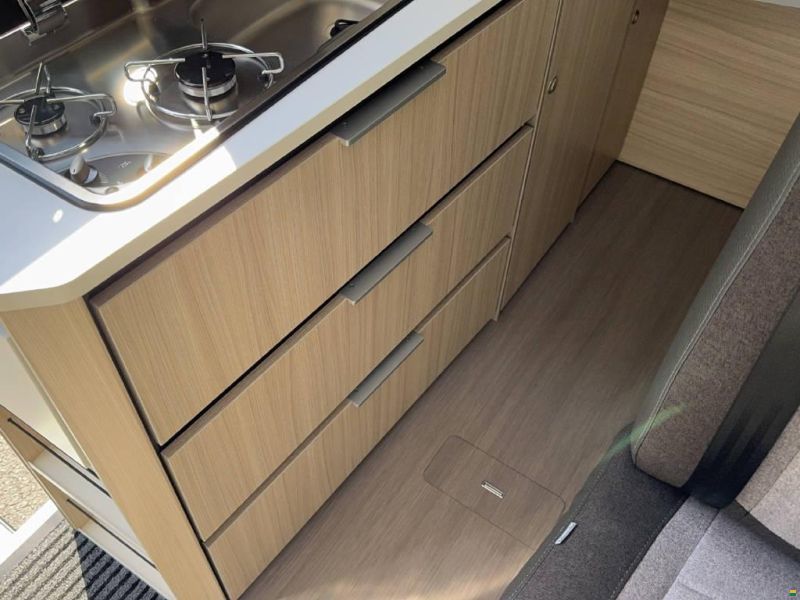 Adria Twin Plus 600 SPB