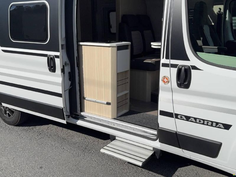 Adria Twin Plus 600 SPB