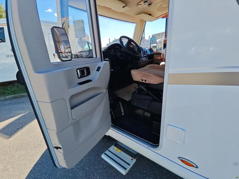 Hymer EX 504