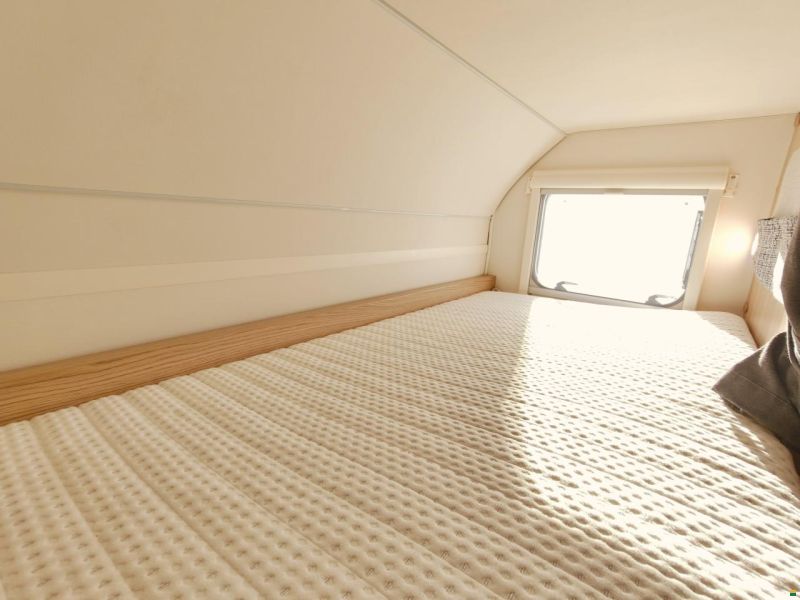 Dethleffs Aero 500 QSK - Stockbett