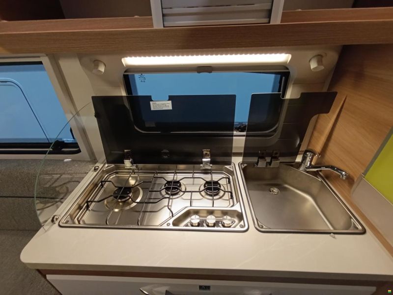 Hobby De Luxe 540 UL