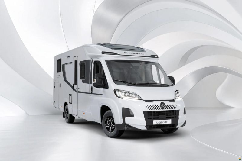 Adria Compact Select DL Swiss Edition