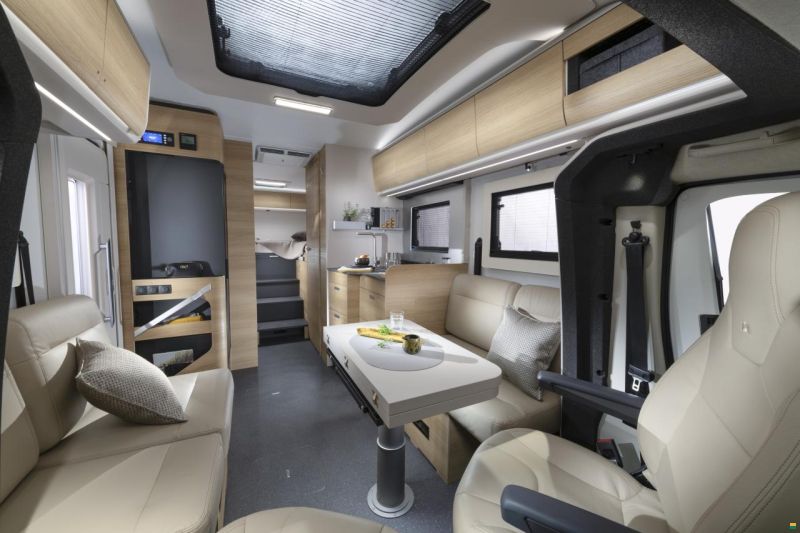 Adria Coral Select 650 DL