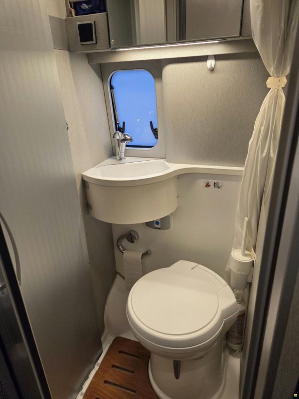 Hymer Free 540 Blue Evolution