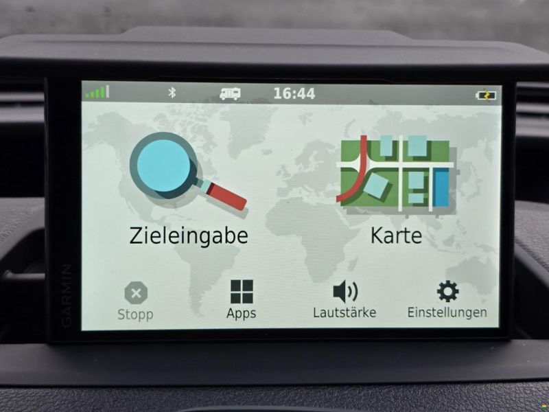 Challenger 367 GA PREMIUM 2.0 TDCI AUTOMAT