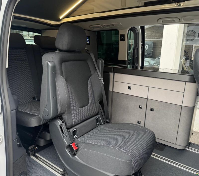 Pössl MERCEDES-BENZ Campstar V250 d lang 4mati