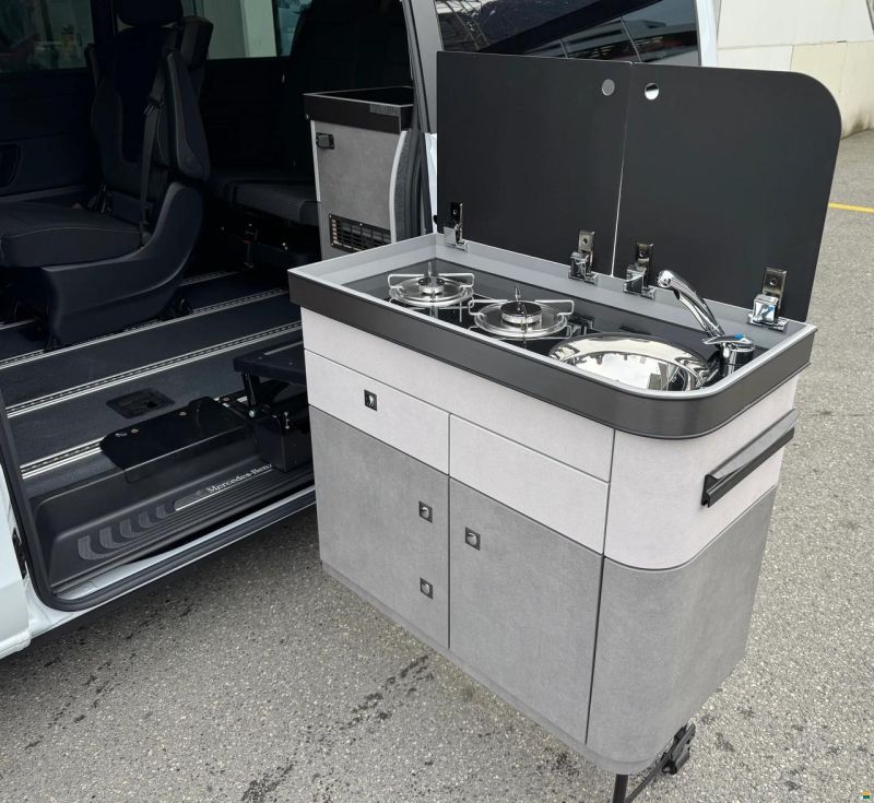 Pössl MERCEDES-BENZ Campstar V250 d lang 4mati