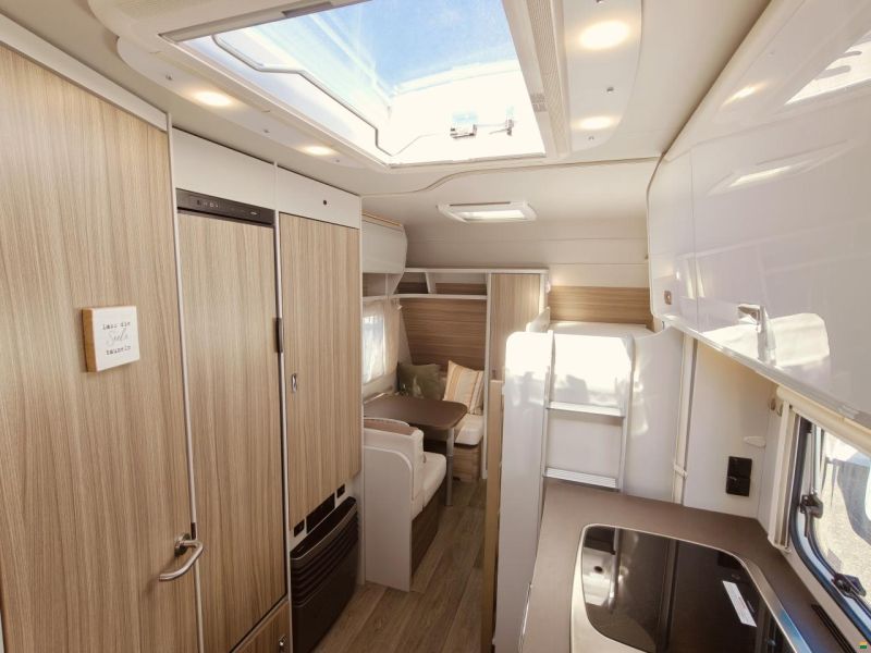 Bürstner Averso Plus 510 TK -Hubbett -Stockbett