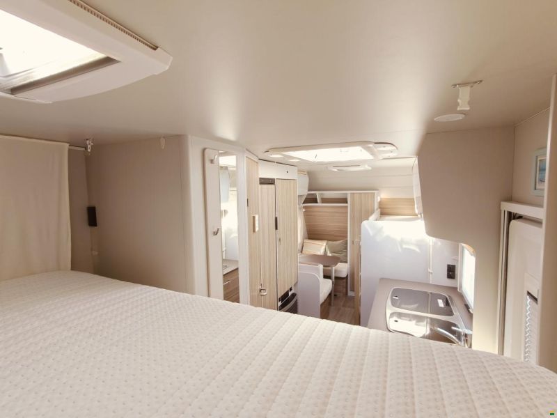 Bürstner Averso Plus 510 TK -Hubbett -Stockbett