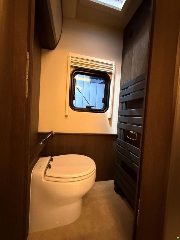 Morelo Empire Liner S-Way 96 LSO