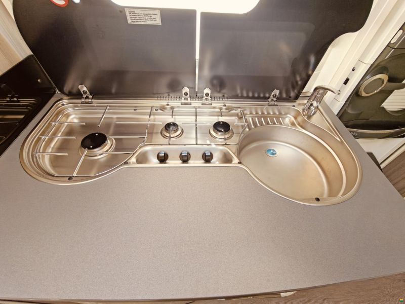 Hobby On Tour 470 KMF - Stockbett - Dachklima