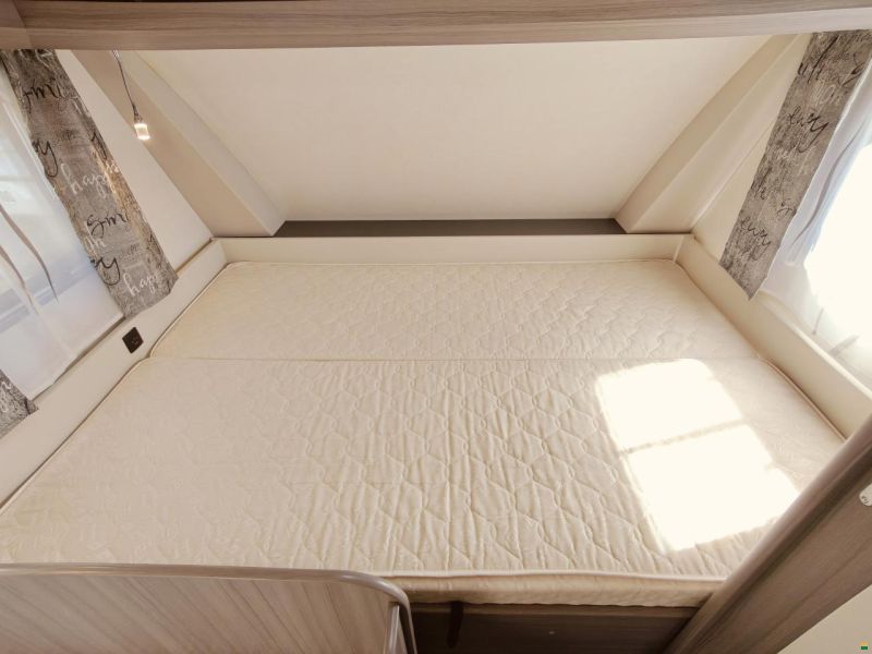 Hobby On Tour 470 KMF - Stockbett - Dachklima