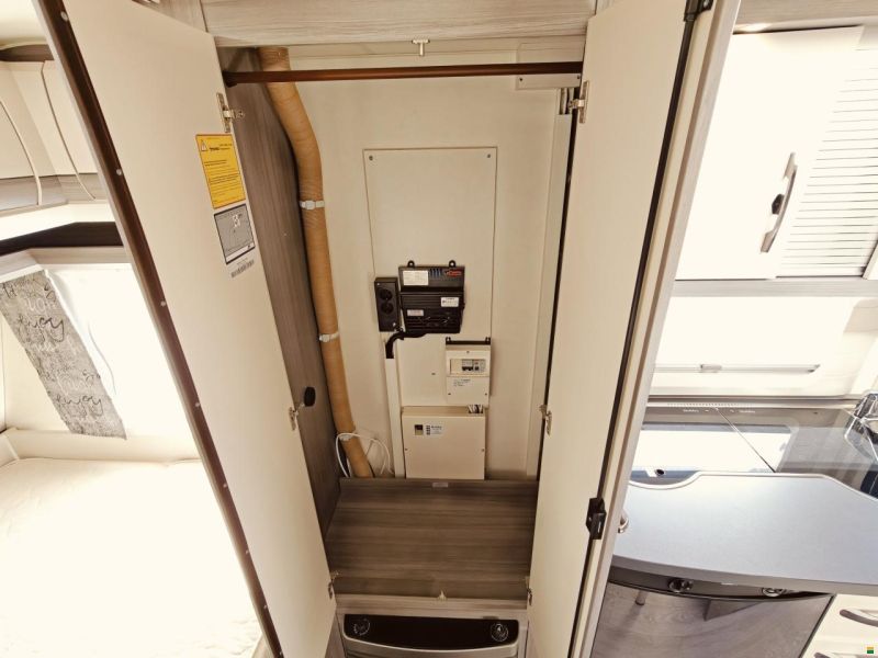 Hobby On Tour 470 KMF - Stockbett - Dachklima