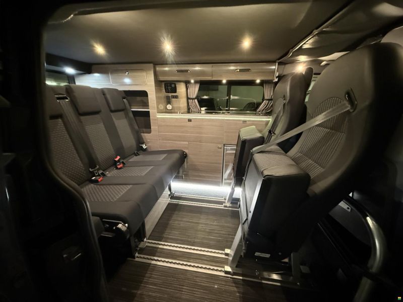 Ford Transit Costum Wellhouse