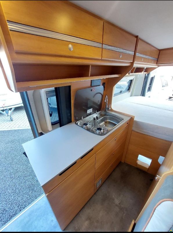 Pössl 2 win S Plus mit Doppelbett, Solar!