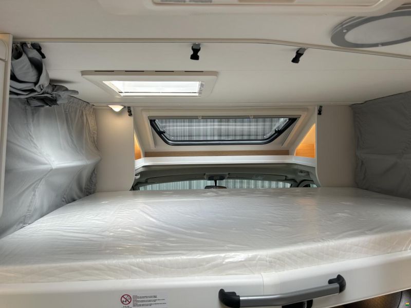 Sunlight Adventure T 66S