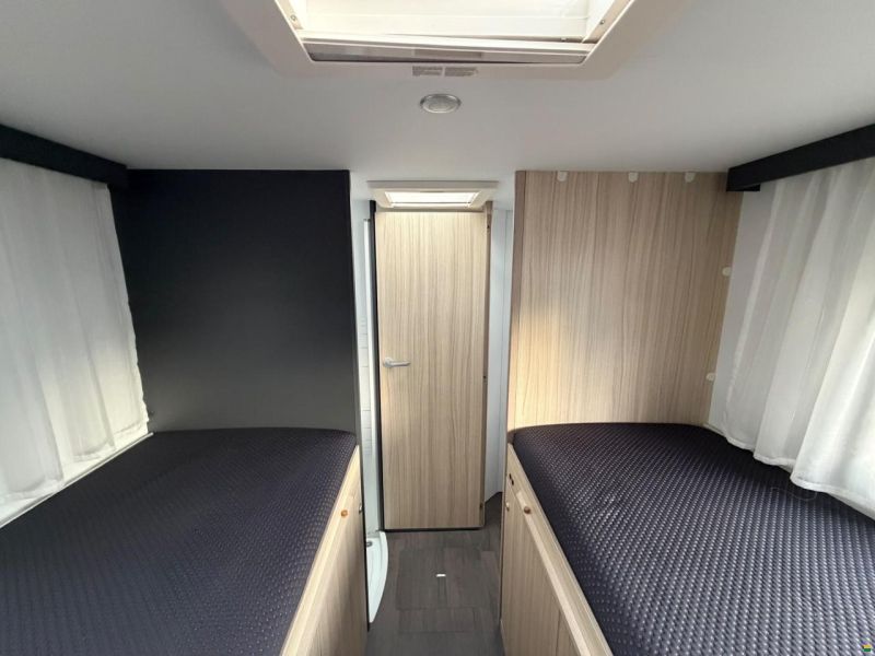 Fiat *2.2JTD 140PS*SUNLIVING A75 SL*LÄNGSBETT