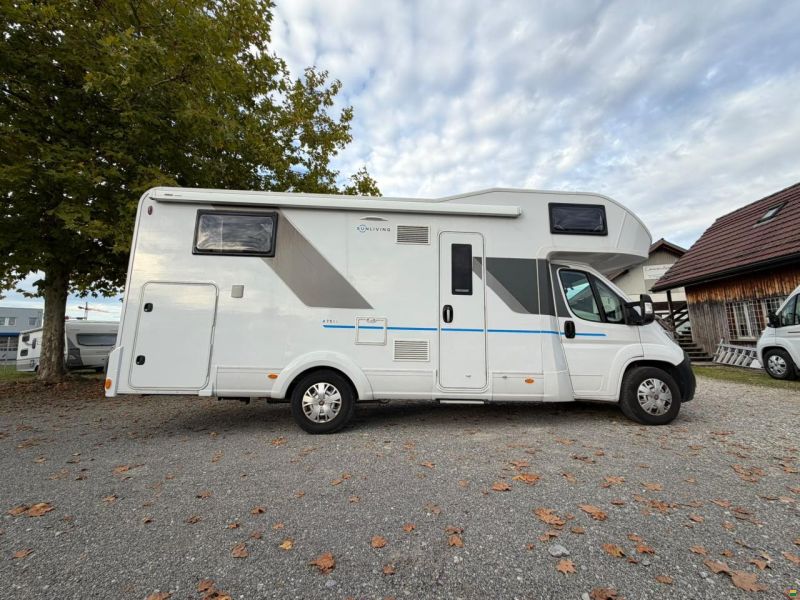 Fiat *2.2JTD 140PS*SUNLIVING A75 SL*LÄNGSBETT
