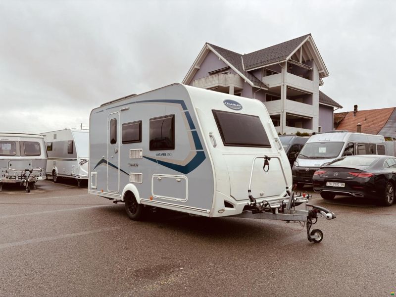Caravelair V21 SP Titanium 390