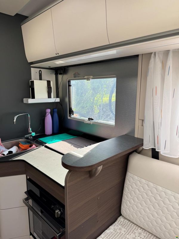 Adria CORAL SUPREME 670 DL