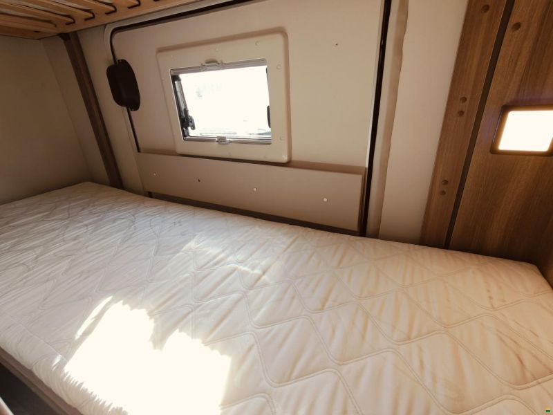Hobby Excellent Edition 545 KMF - Stockbett